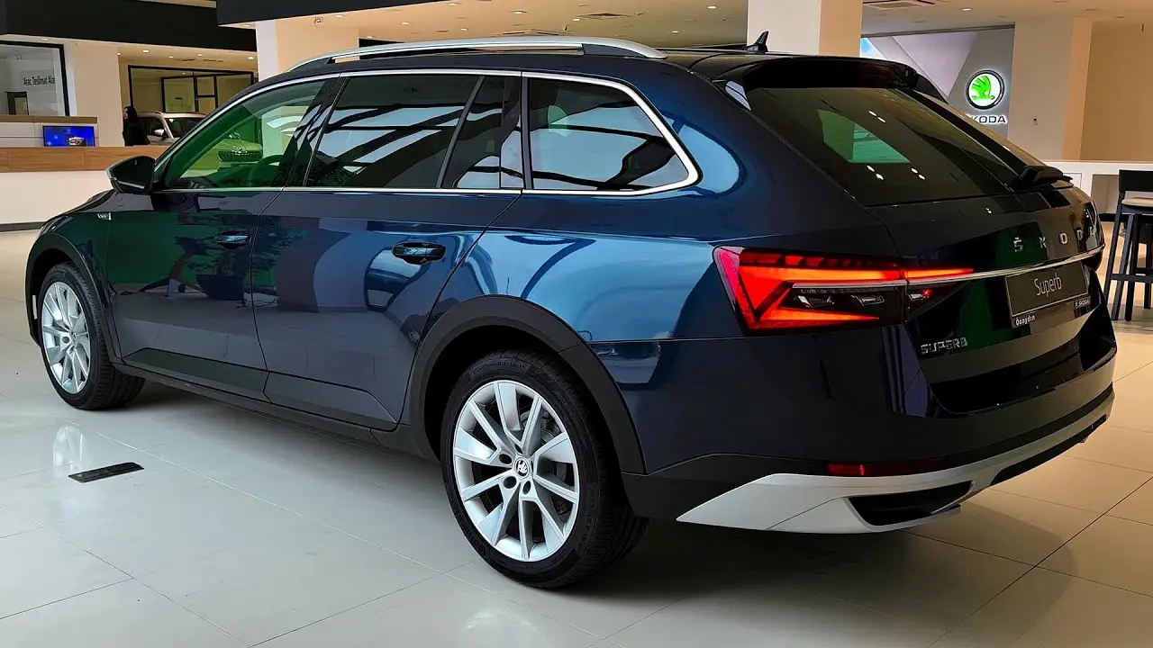 Skoda Superb Superb 1.5 TSI Scout ACT DSG 4