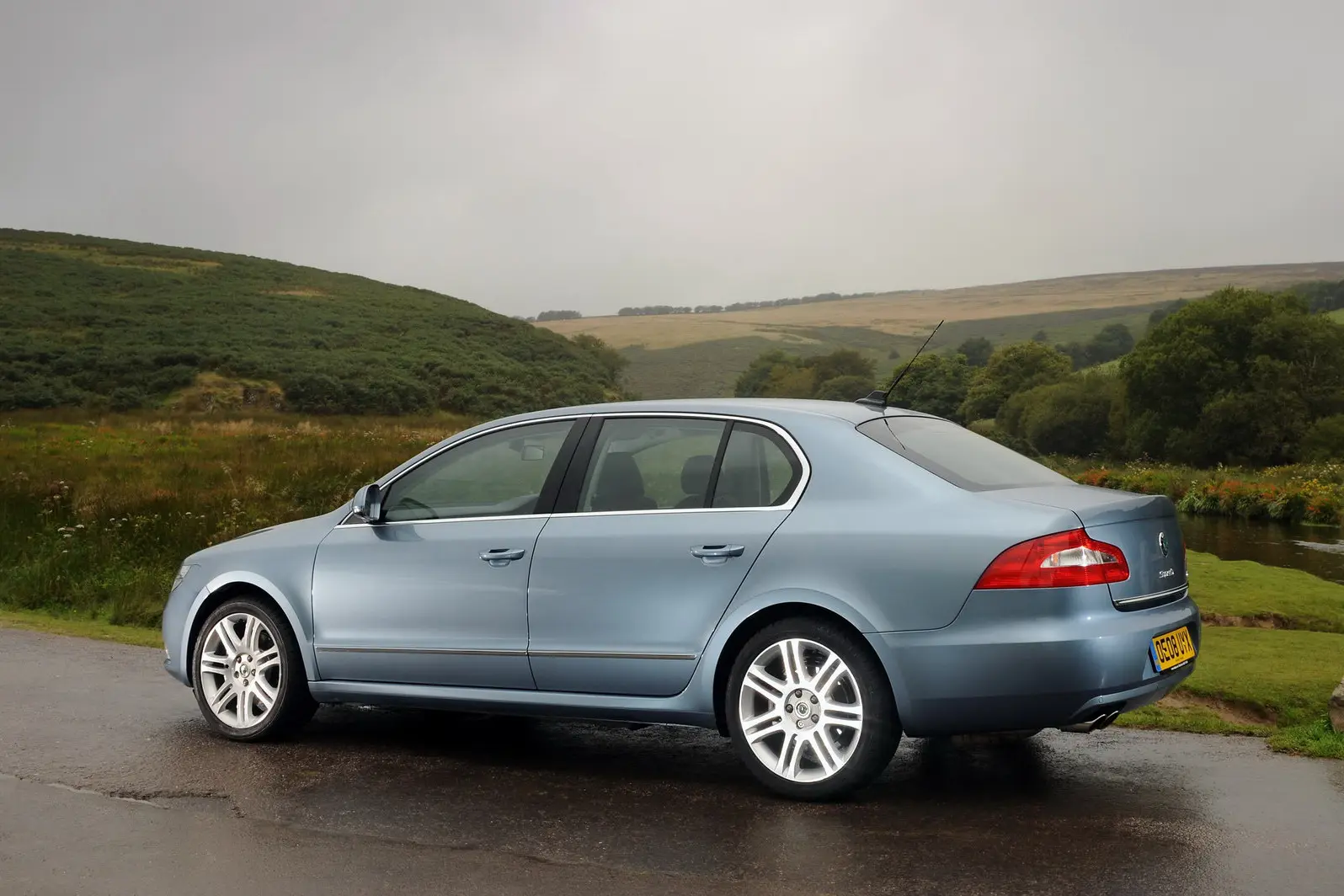 Skoda Superb Superb 1.6 TDI Active 4
