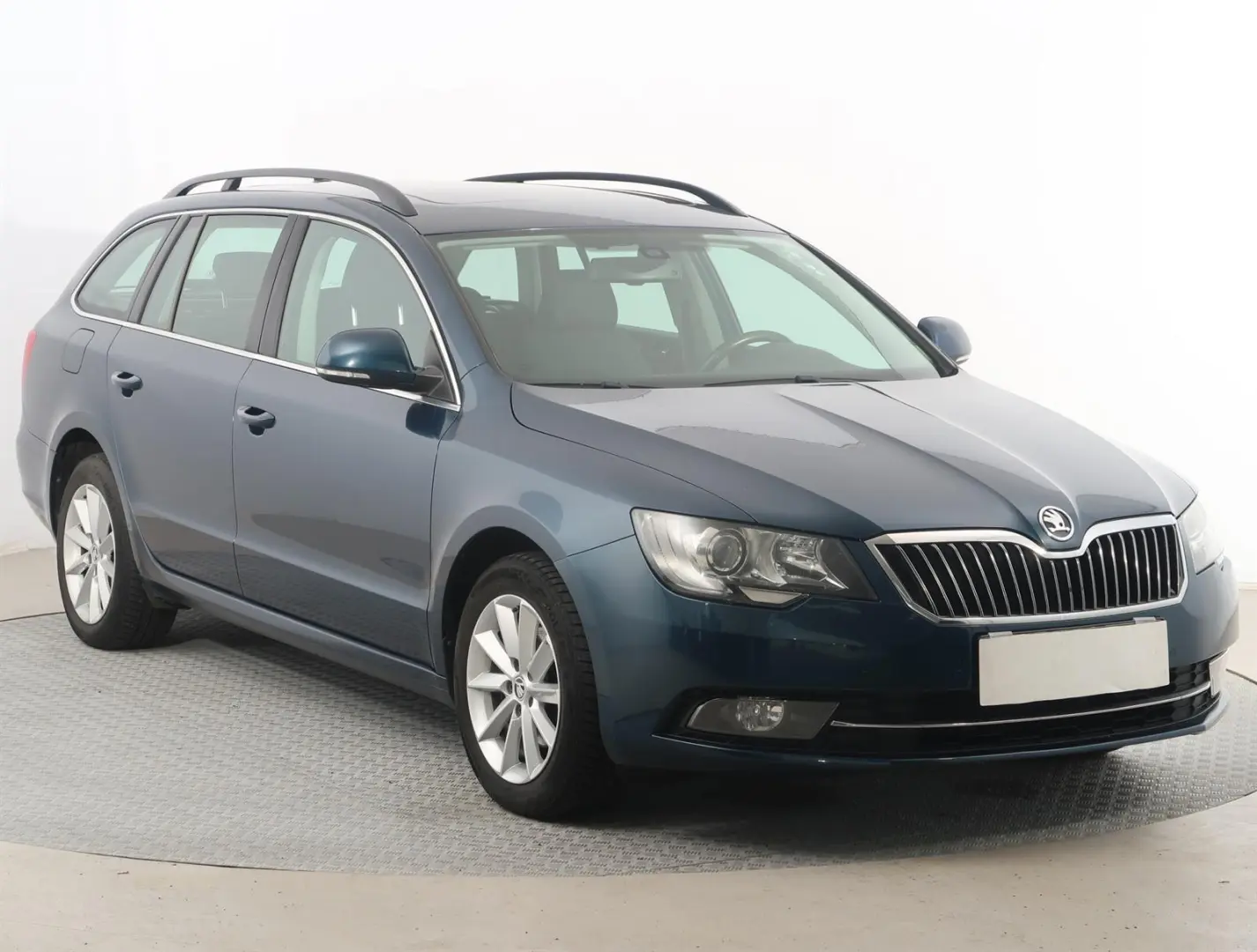 Skoda Superb Superb 1.6 TDI Comfort 6