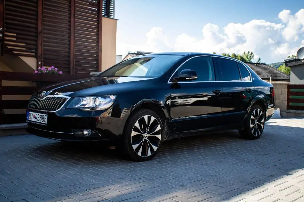 Skoda Superb Superb 1.6 TDI Elegance 2