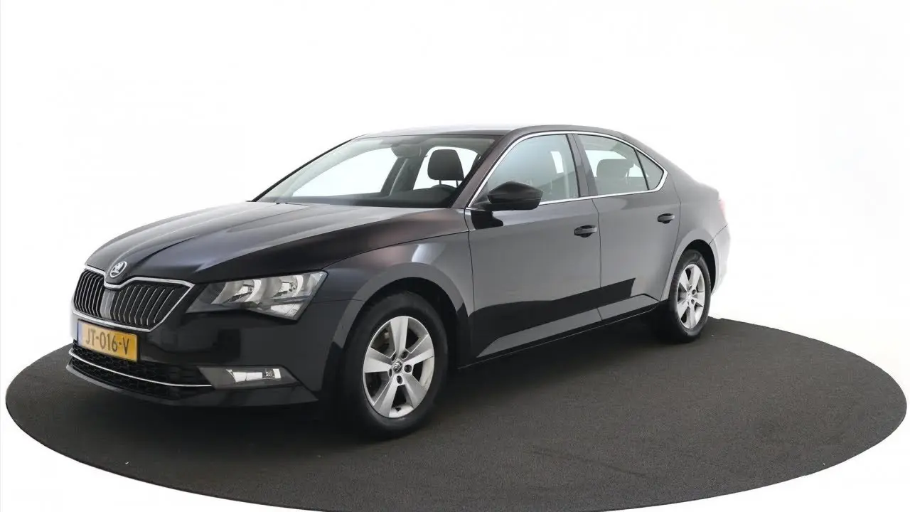 Skoda Superb Superb 1.6 TDI GreenTec Ambition 1