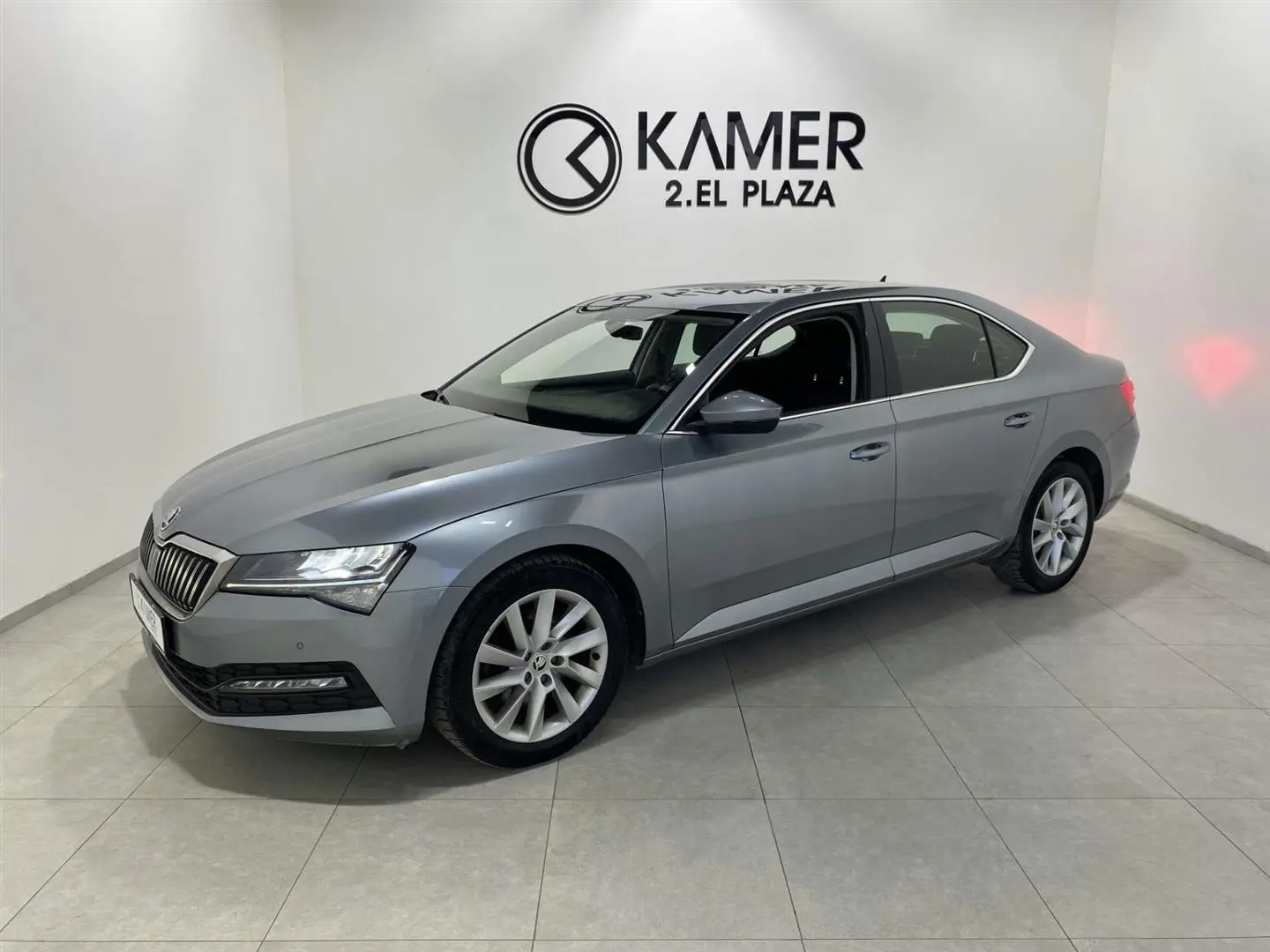 Skoda Superb Superb 1.6 TDI GreenTec Elegance DSG 0
