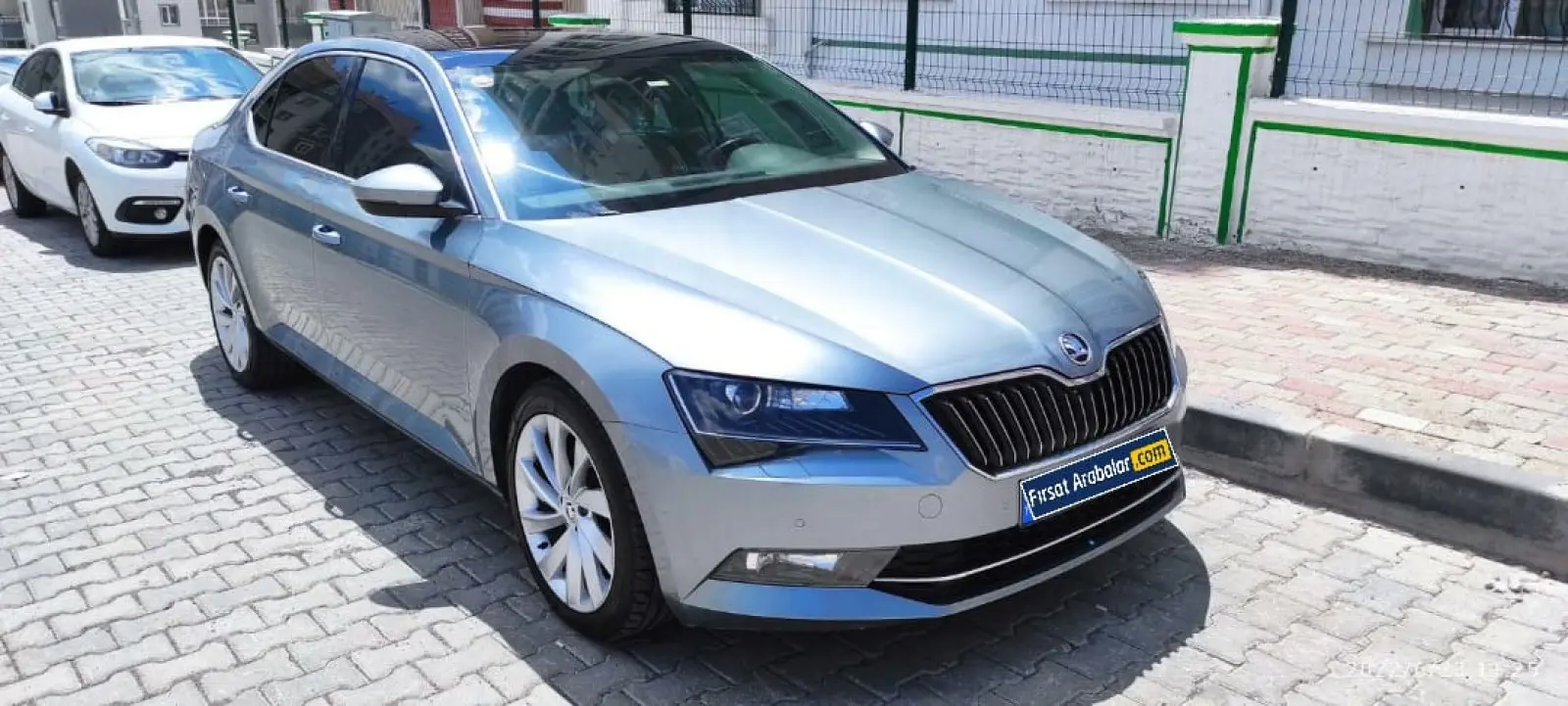 Skoda Superb Superb 1.6 TDI GreenTec Elegance 1