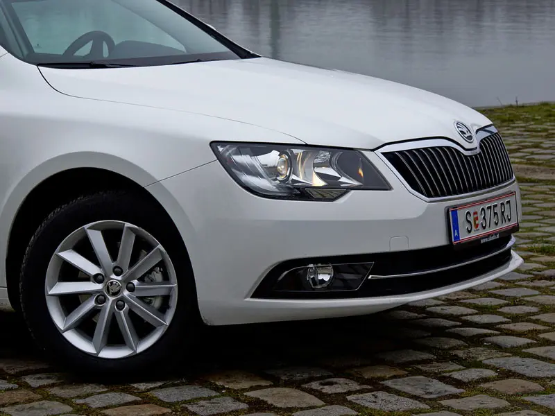 Skoda Superb Superb 1.6 TDI GreenTec Ambition 5