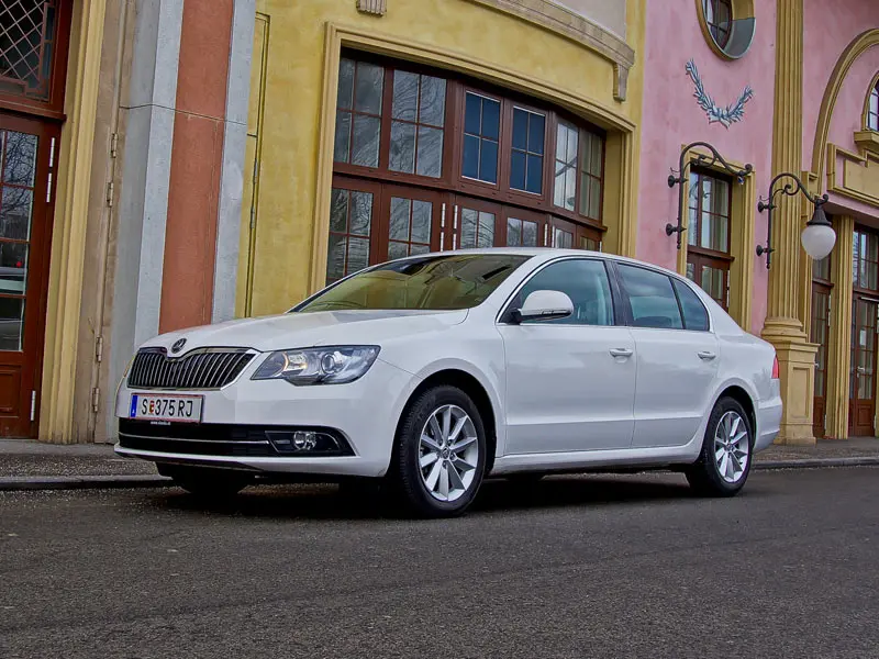 Skoda Superb Superb 1.6 TDI GreenTec Ambition 6