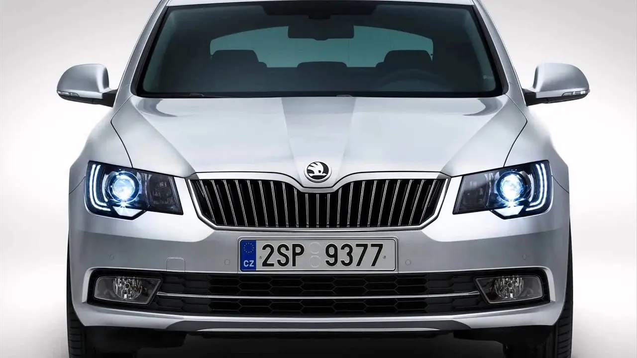Skoda Superb Superb 1.6 TDI GreenTec Ambition DSG 6