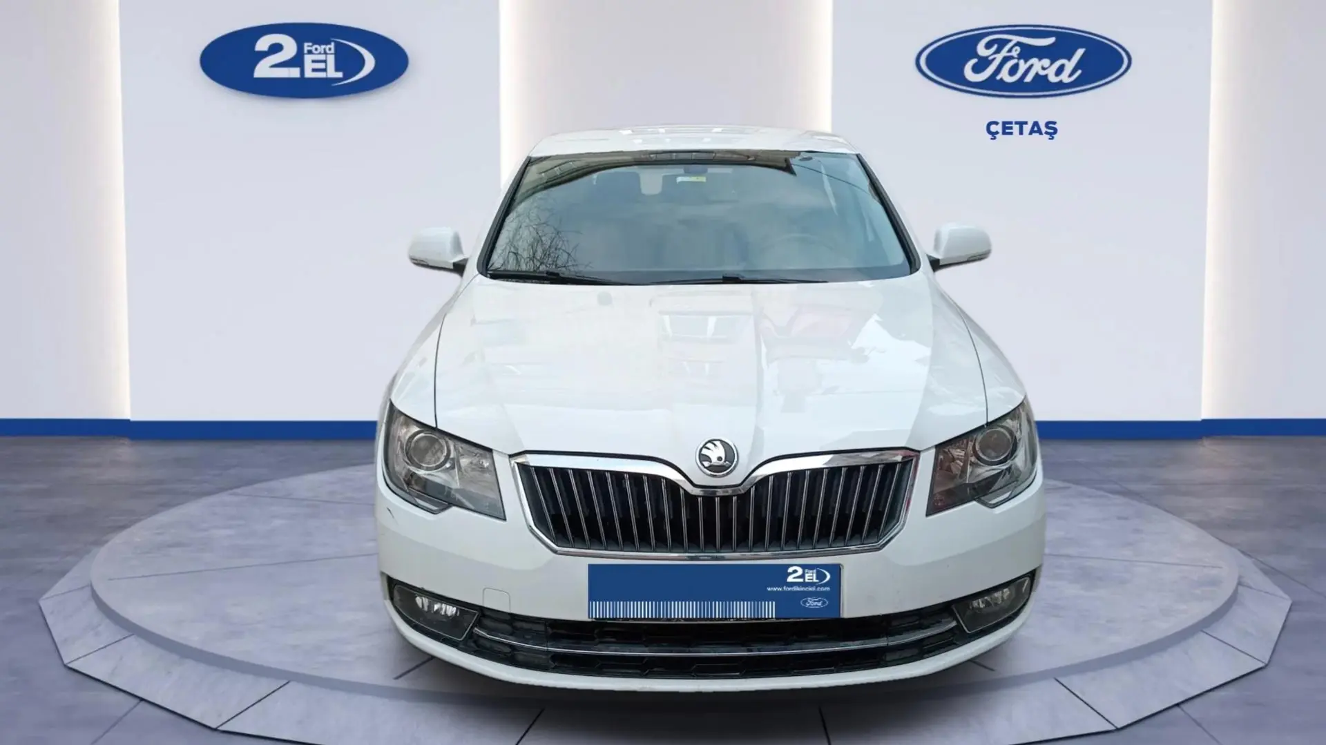 Skoda Superb Superb 1.6 TDI GreenTec Ambition DSG 5