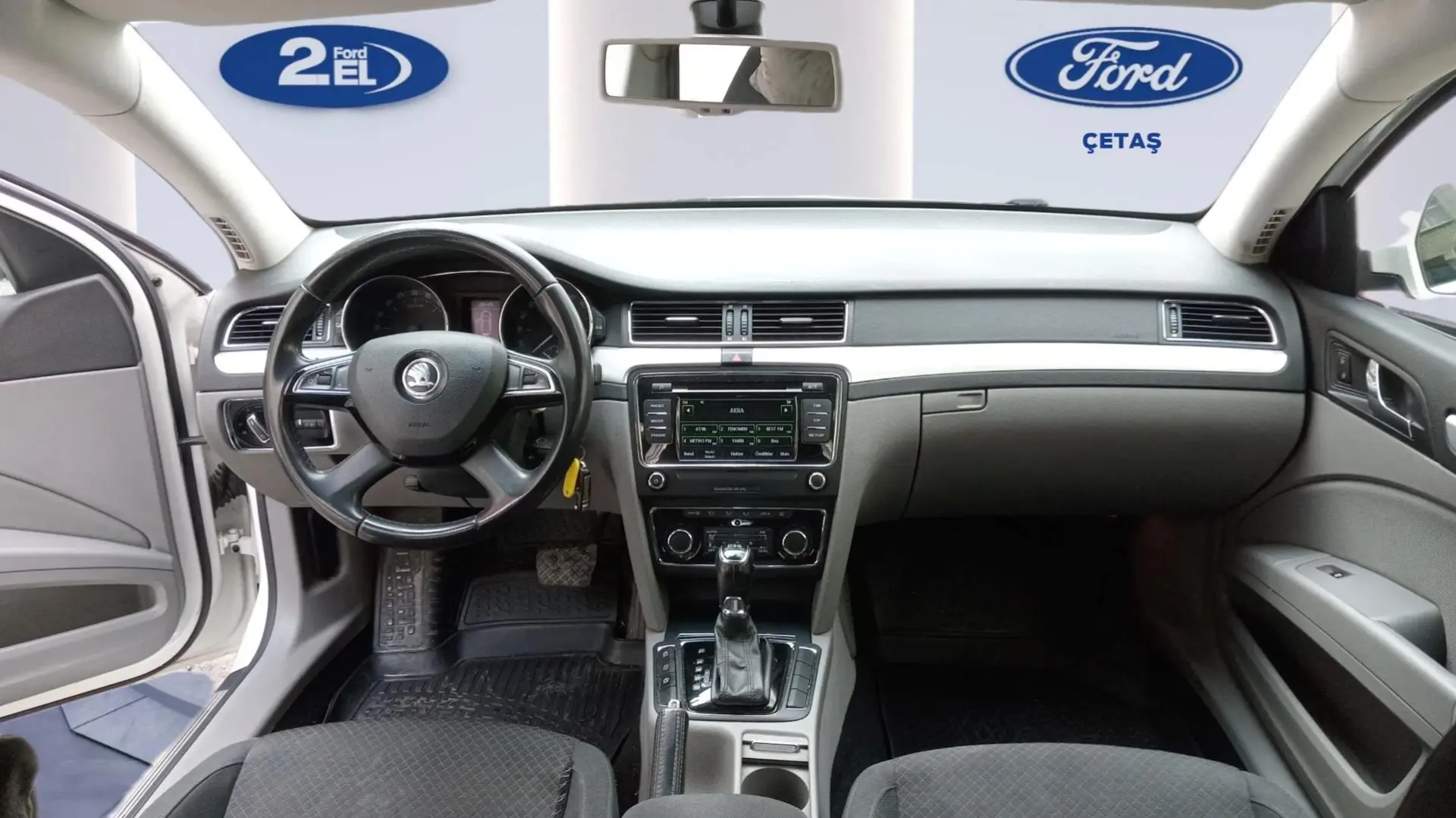 Skoda Superb Superb 1.6 TDI GreenTec Ambition DSG 7