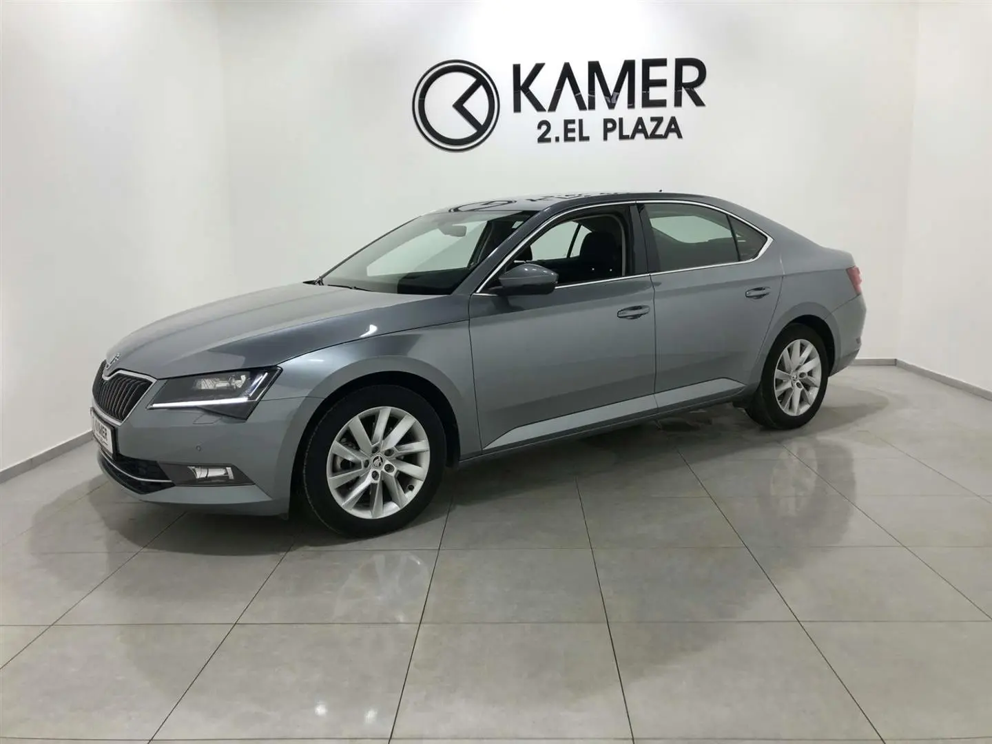 Skoda Superb Superb 1.6 TDI GreenTec Elegance 7