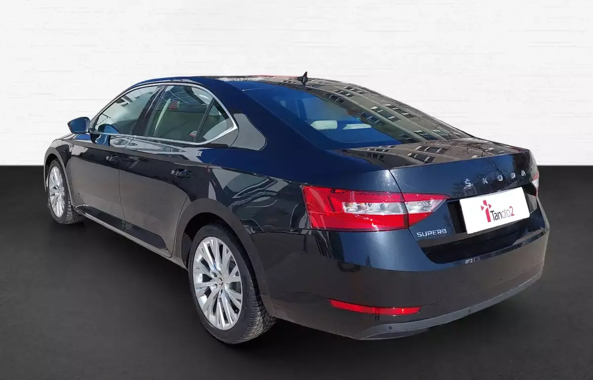 Skoda Superb Superb 1.6 TDI GreenTec Prestige 7