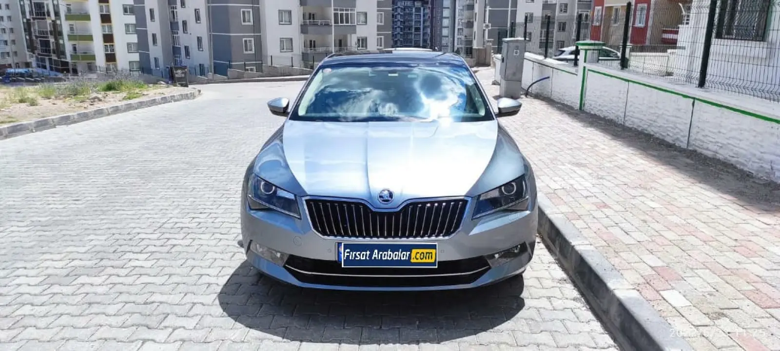 Skoda Superb Superb 1.6 TDI GreenTec Prestige DSG 5