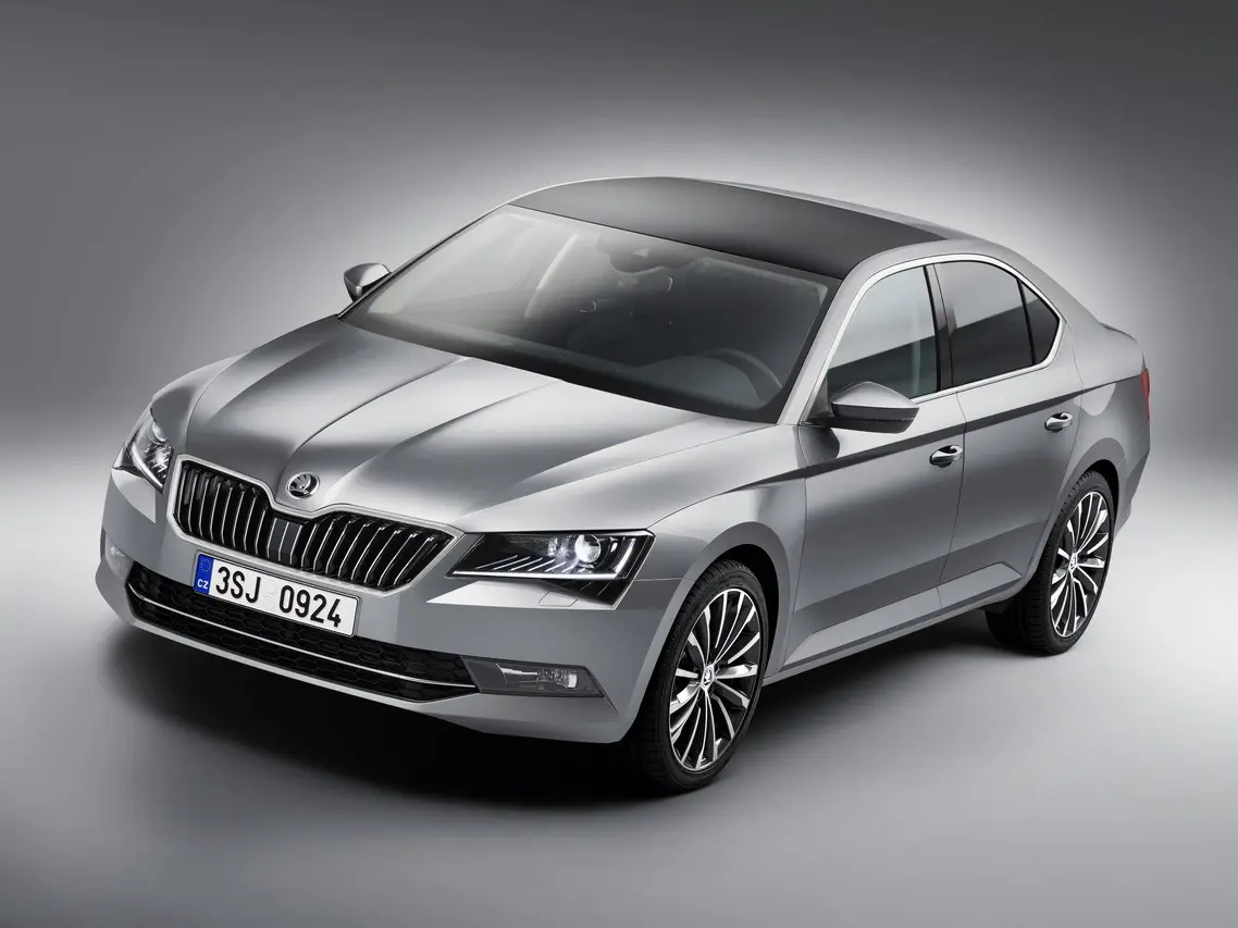 Skoda Superb Superb 1.6 TDI Greentech Active 0