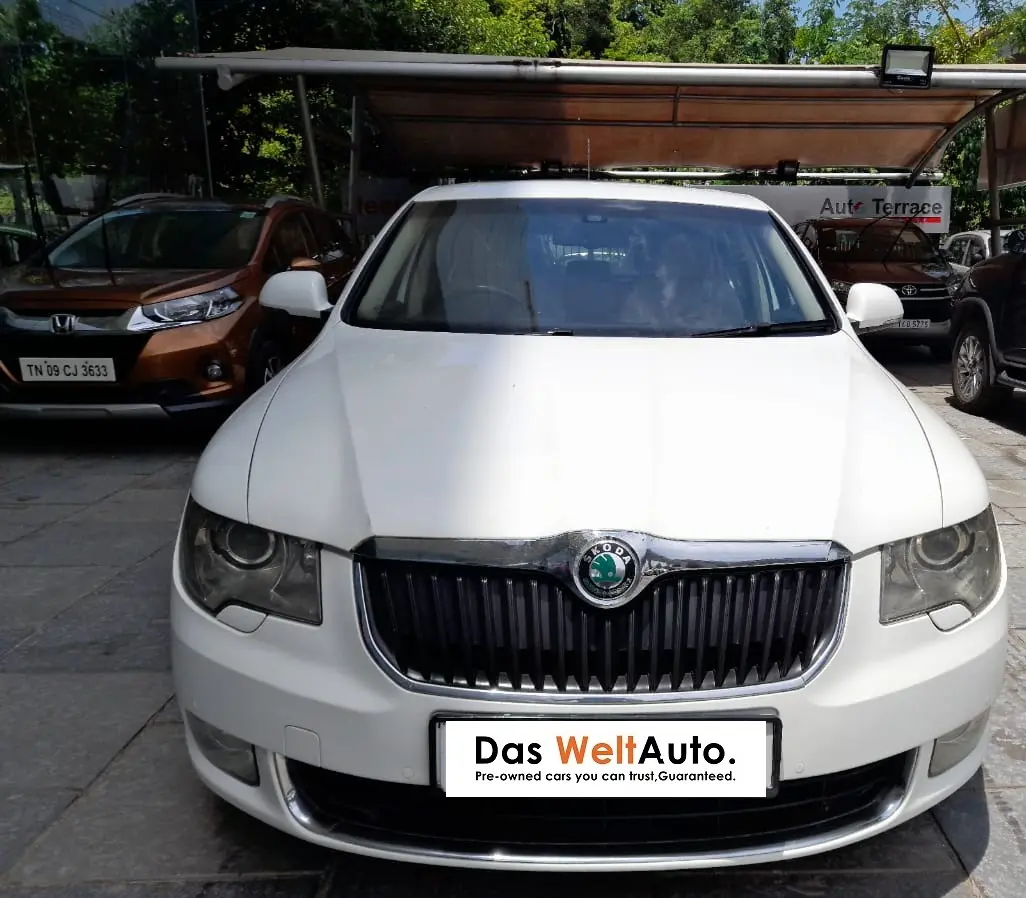 Skoda Superb Superb 1.8 TSI Elegance 3