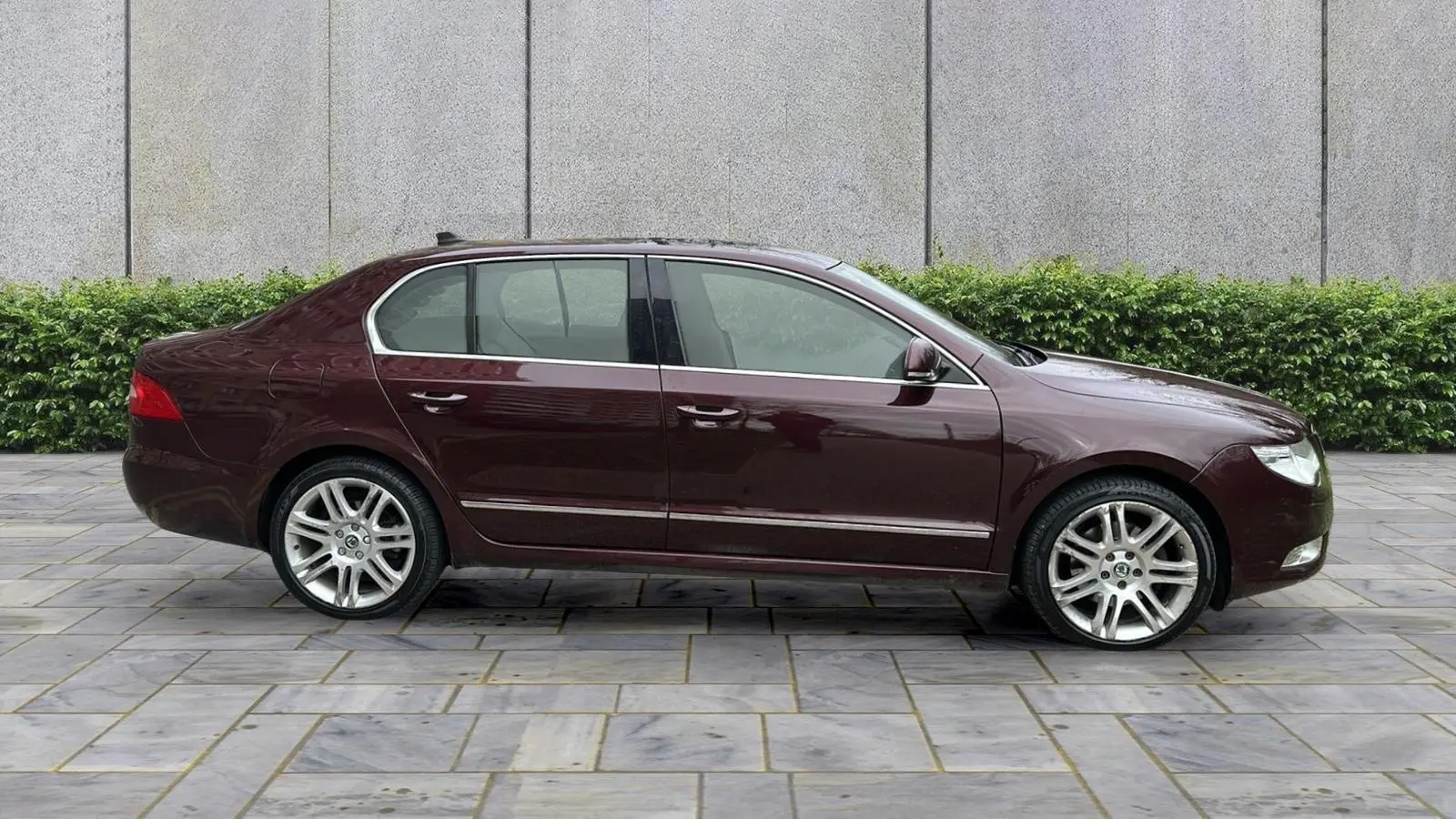 Skoda Superb Superb 1.8 TSI Elegance DSG 3