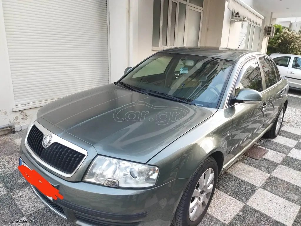 Skoda Superb Superb 1.8 Turbo Classic 4