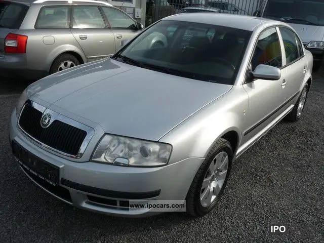Skoda Superb Superb 1.8 Turbo Comfort 1