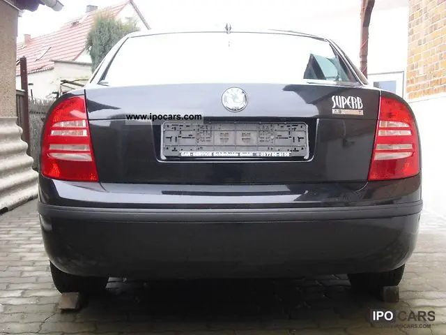 Skoda Superb Superb 1.8 Turbo Comfort Tiptronic 6