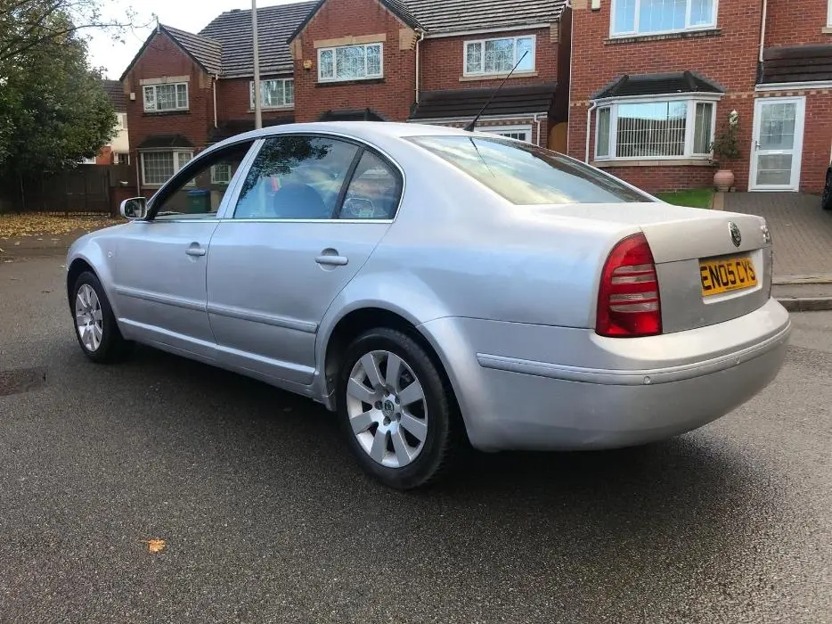 Skoda Superb Superb 1.9 PD TDI Comfort 2
