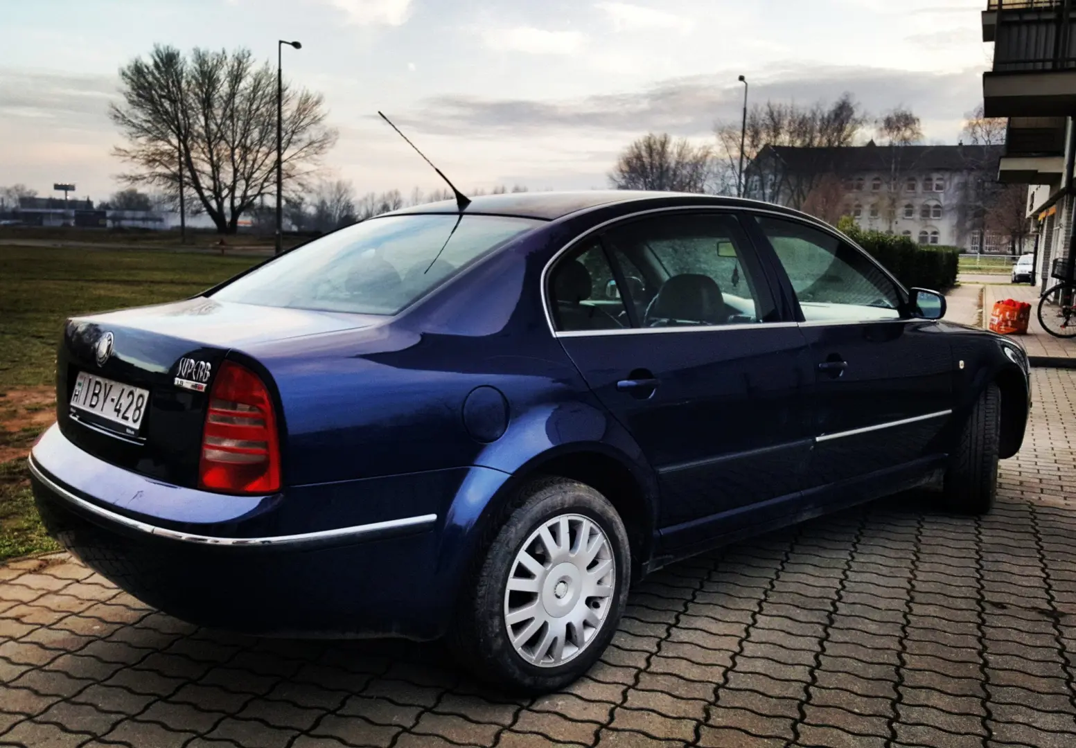 Skoda Superb Superb 1.9 PD TDI Elegance 3