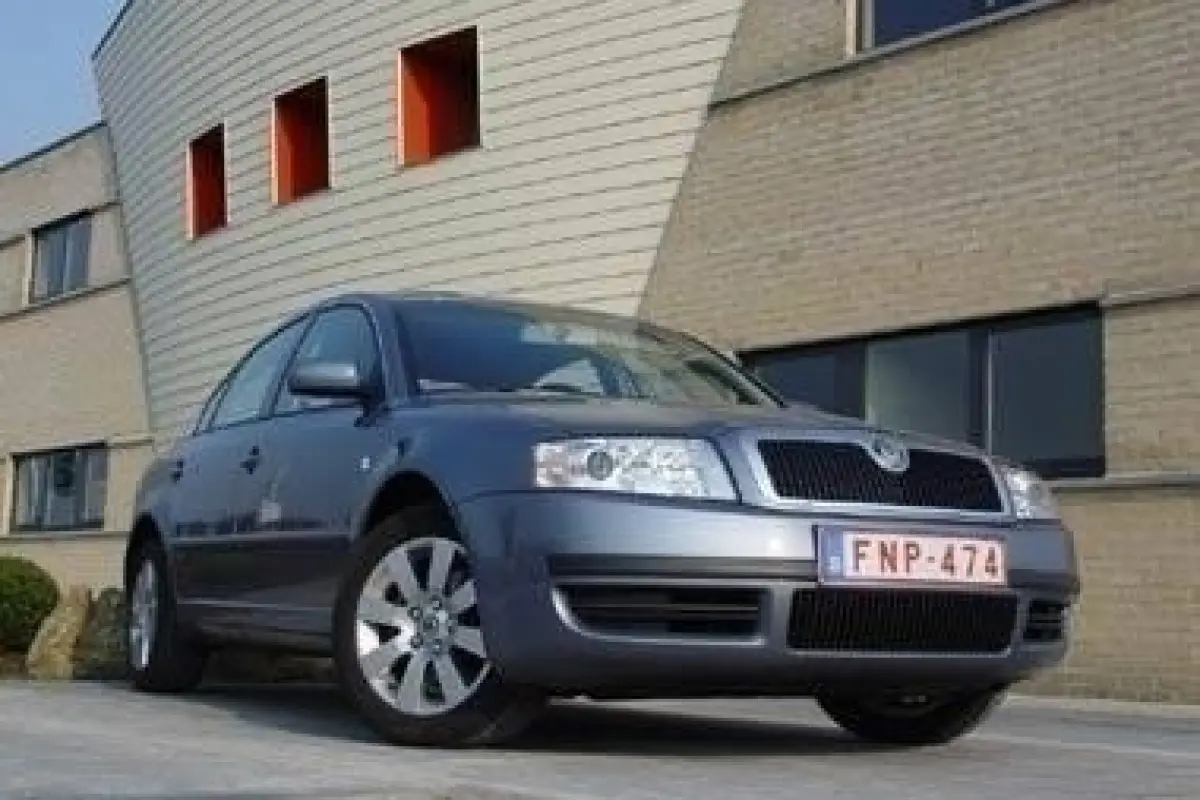 Skoda Superb Superb 1.9 PD TDI Classic Tiptronic 0