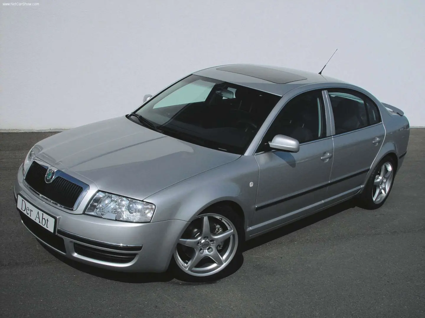 Skoda Superb Superb 1.9 TDI Comfort Tiptronic 2