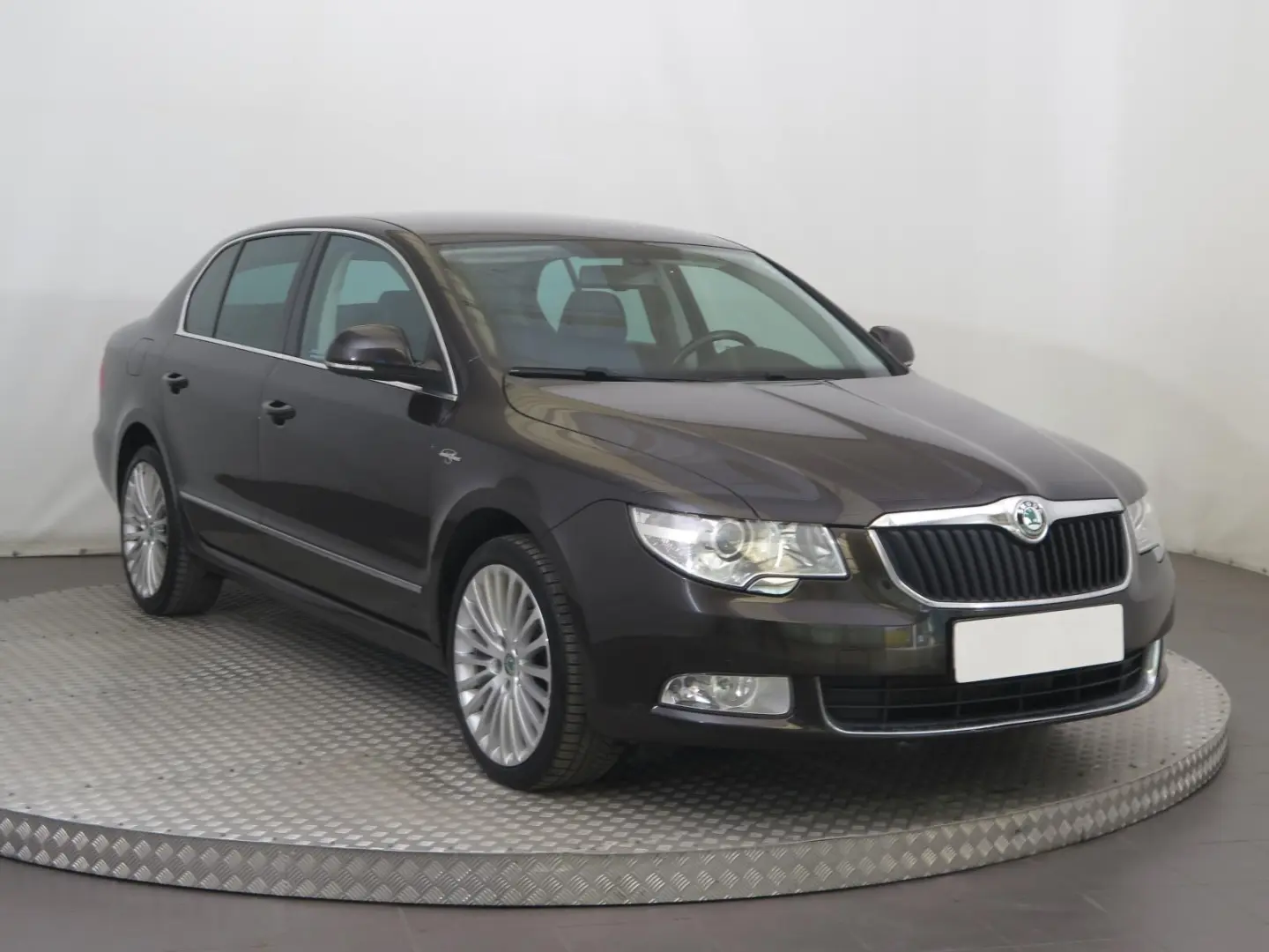 Skoda Superb Superb 2.0 PD TDI Elegance 2
