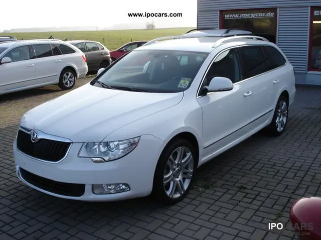 Skoda Superb Superb 2.0 TDI 4x4 Elegance Tiptronic 2