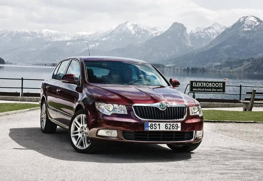 Skoda Superb Superb 2.0 TDI Ambition Tiptronic 5