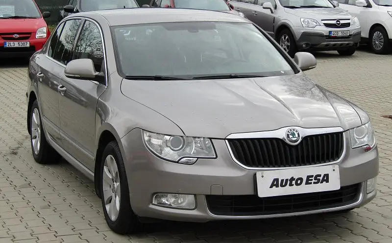 Skoda Superb Superb 2.0 TDI Ambition 6