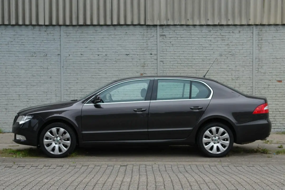 Skoda Superb Superb 2.0 PD TDI Classic 0