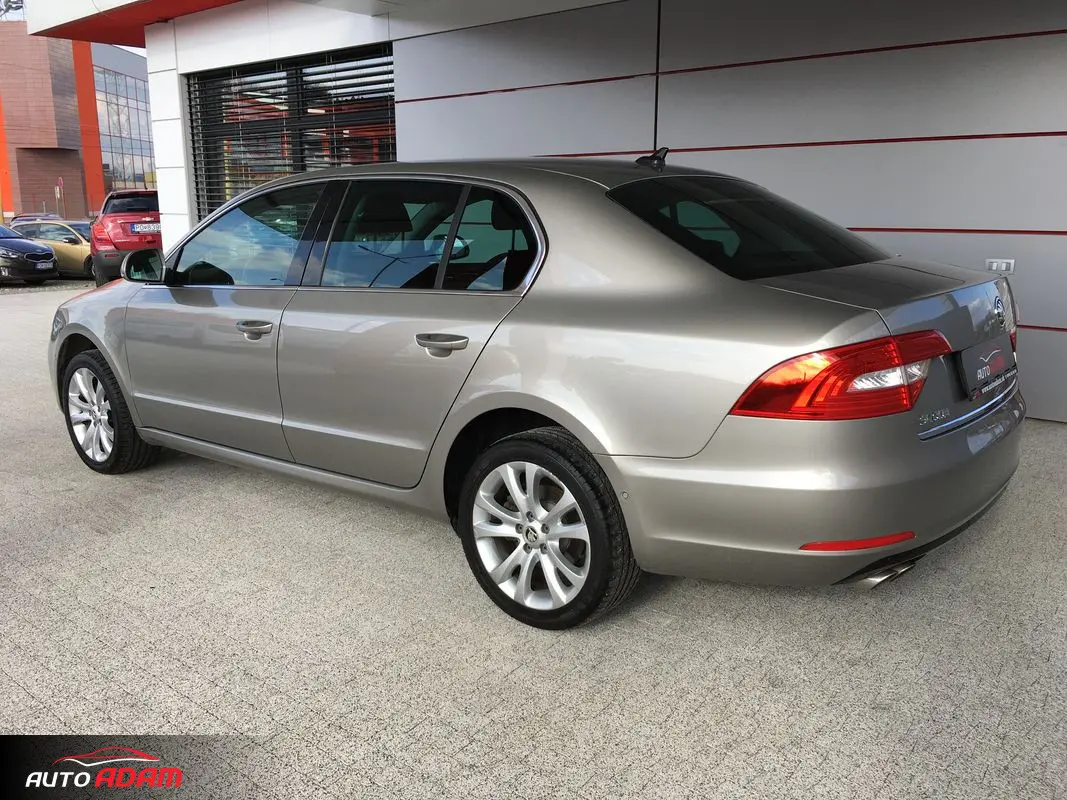 Skoda Superb Superb 2.0 TDI Elegance 2