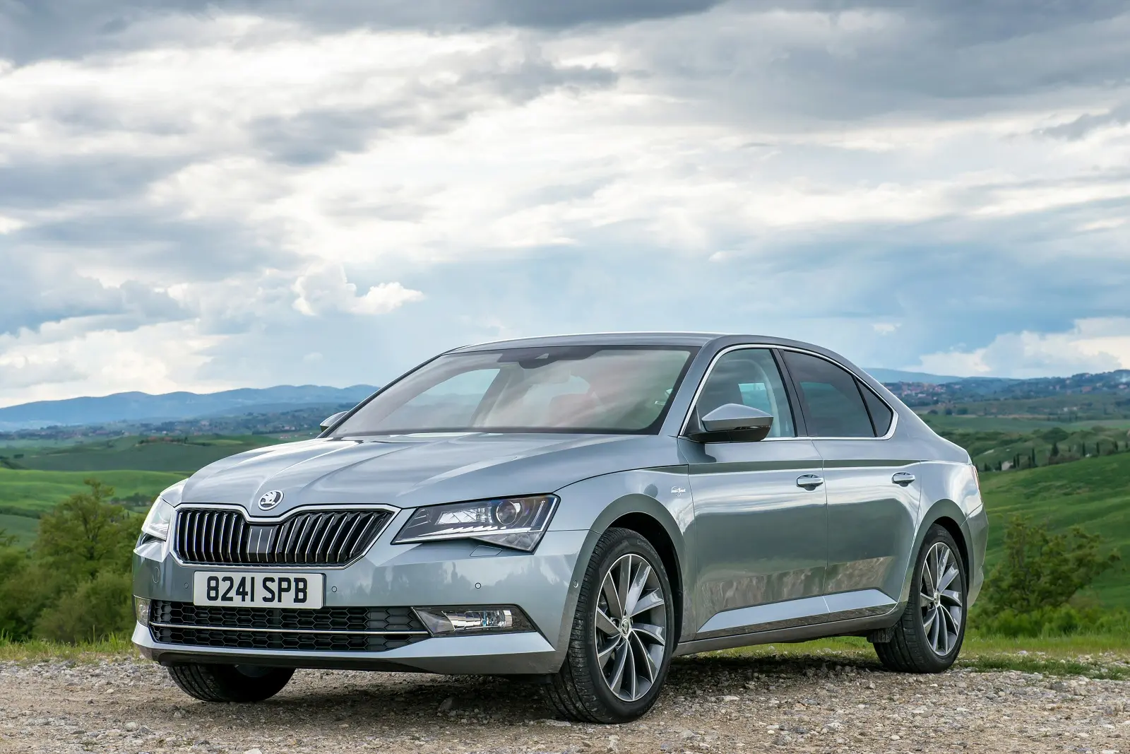 Skoda Superb Superb 2.0 PD TDI Classic 3