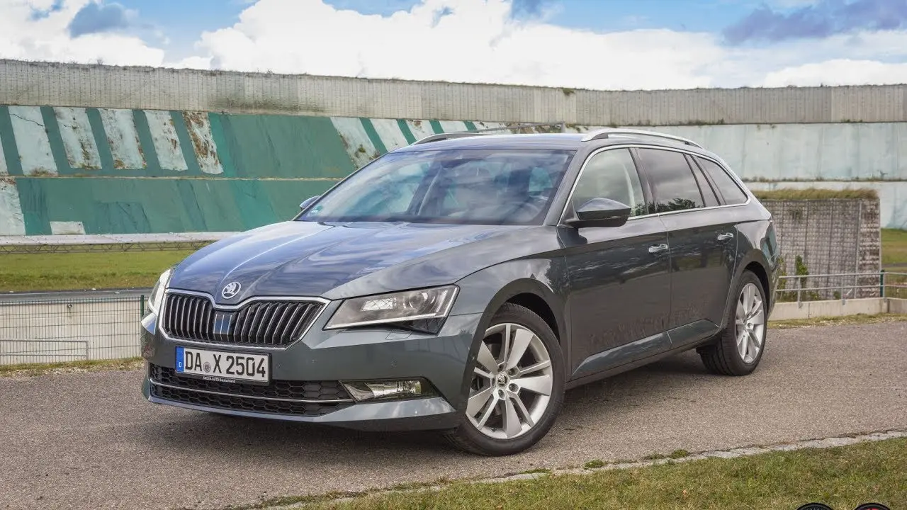 Skoda Superb Superb 2.0 TSI Greentech 4x4 Prestige DSG 4