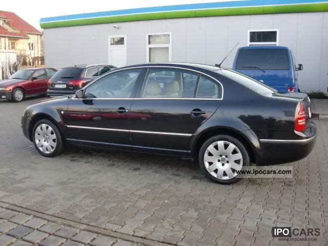 Skoda Superb Superb 2.5 TDI V6 Elegance Tiptronic 5