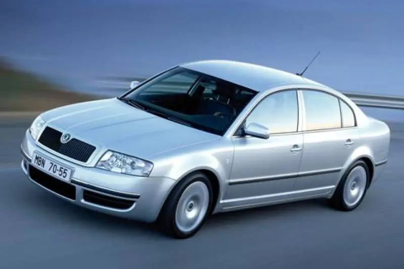 Skoda Superb Superb 2.5 V6 TDI Elegance 4