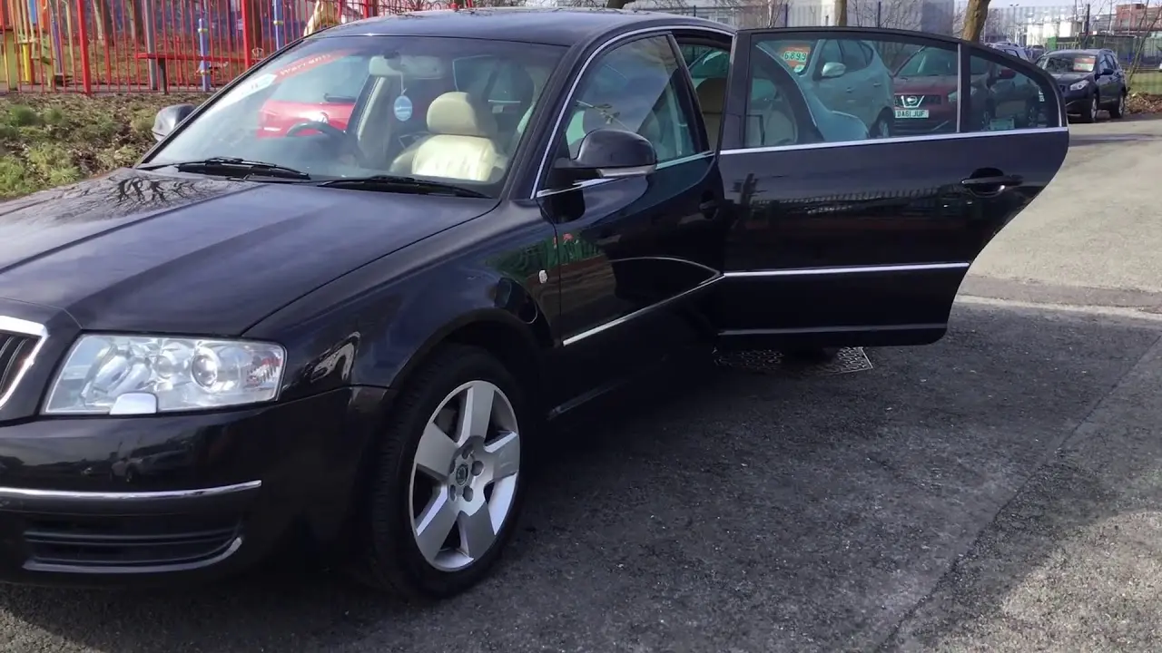 Skoda Superb Superb 2.5 V6 TDI Elegance 7