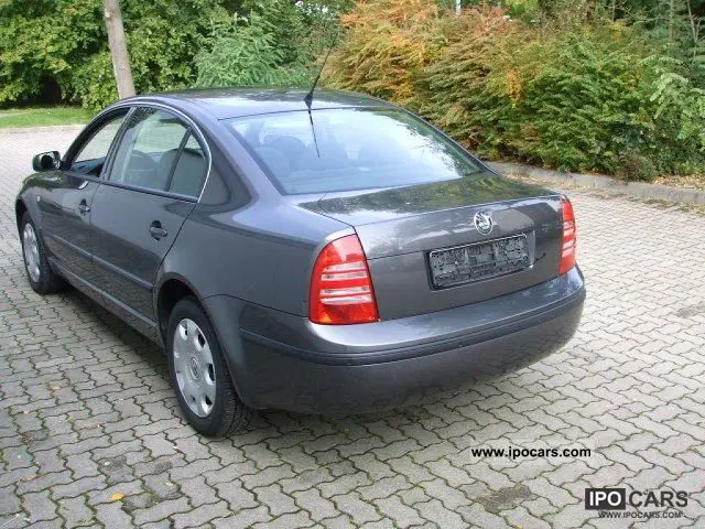 Skoda Superb Superb 2.8 V6 Comfort 3