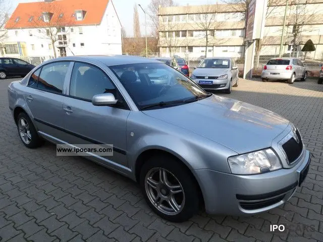 Skoda Superb Superb 2.8 V6 Elegance Tiptronic 2