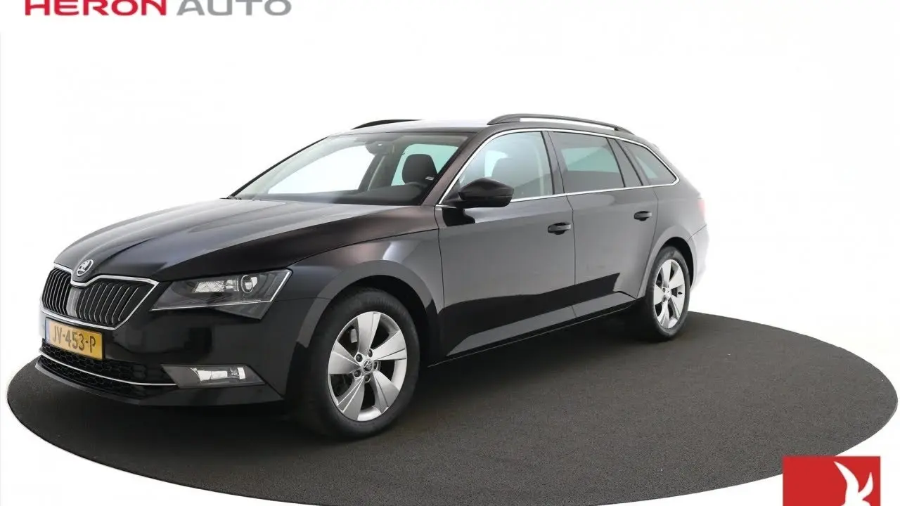 Skoda Superb Superb Kombi 1.6 TDI GreenTec Elegance 4