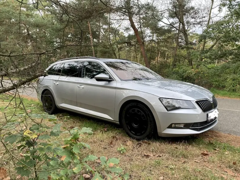 Skoda Superb Superb Kombi 2.0 TDI SCR Greentech 4x4 Prestige DSG 2