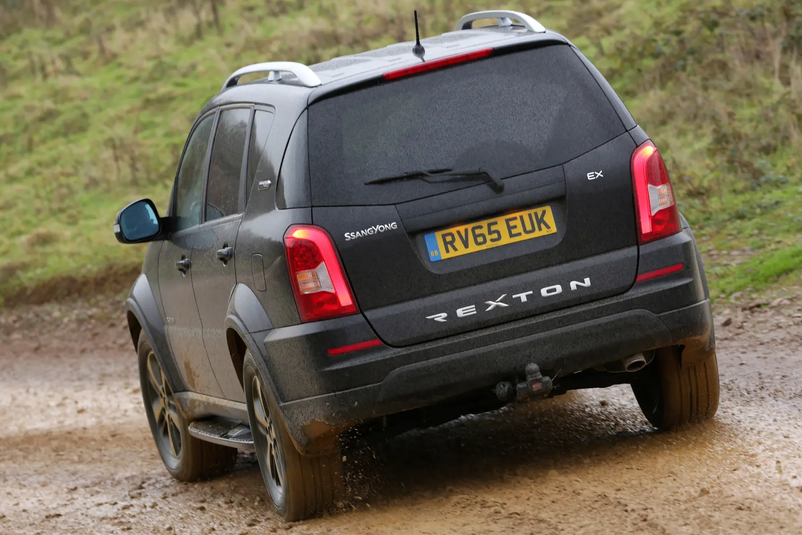 SsangYong Rexton Rexton W 2.0 D 4x2 Full 5