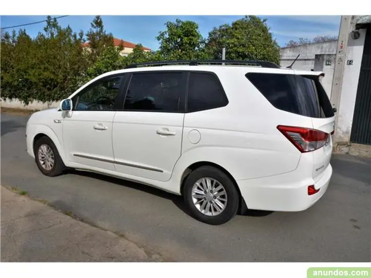 SsangYong Rodius Rodius 2.0 e-XDI 4x4 6