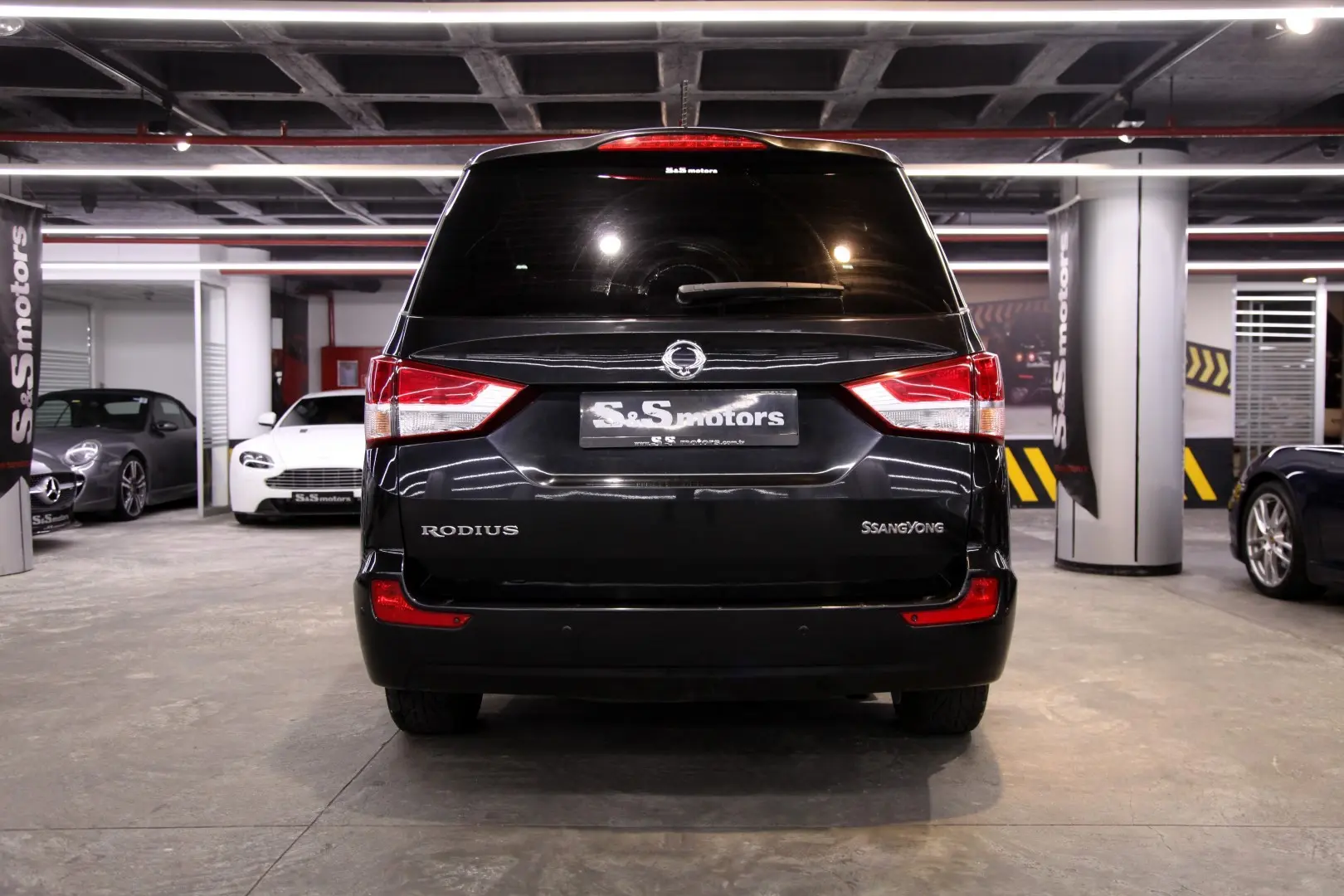 SsangYong Rodius Rodius 2.0 e-XDI 4x4 Platinum 3