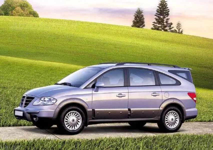 SsangYong Rodius Rodius 270 Xdi 2WD Plus 0