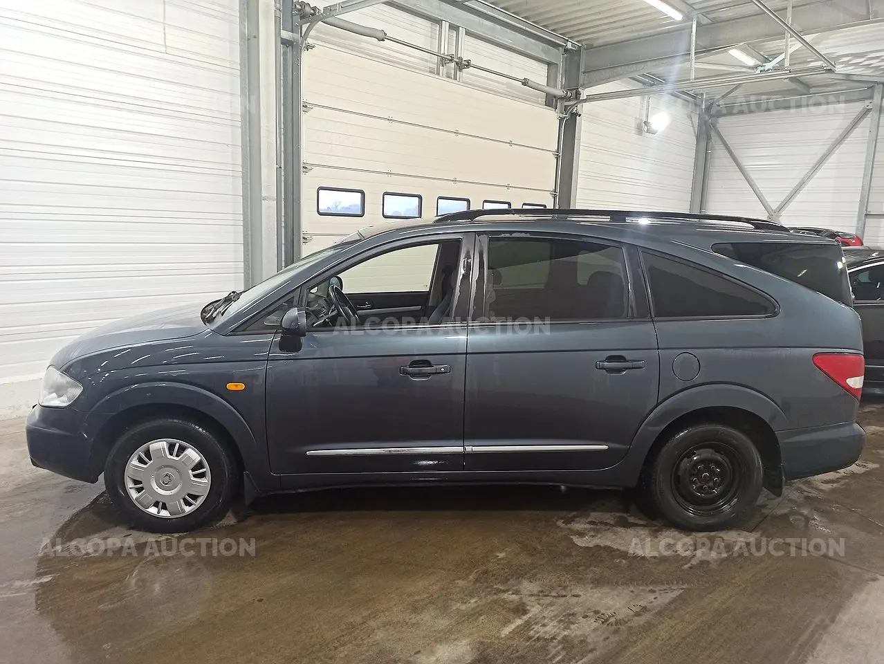 SsangYong Rodius Rodius 270 Xdi 2WD Plus 4