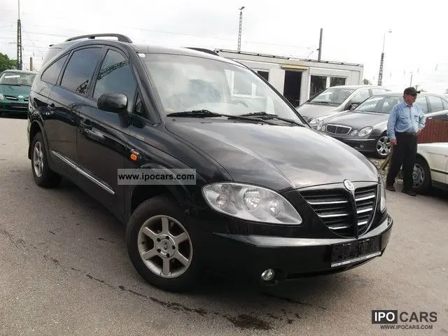 SsangYong Rodius Rodius 270 Xdi 4WD Premium 1