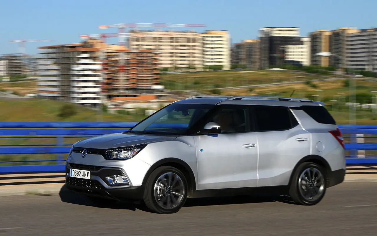 SsangYong XLV XLV 1.6 D 4x2 Limited 7