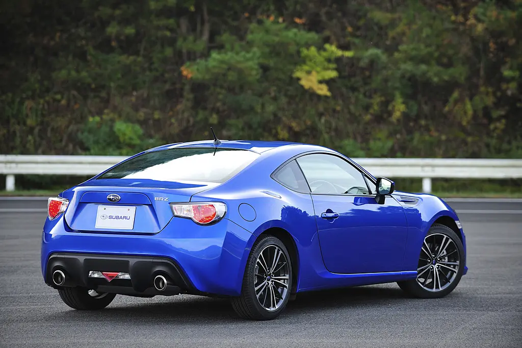 Subaru BRZ BRZ 2.0 R Premium 6