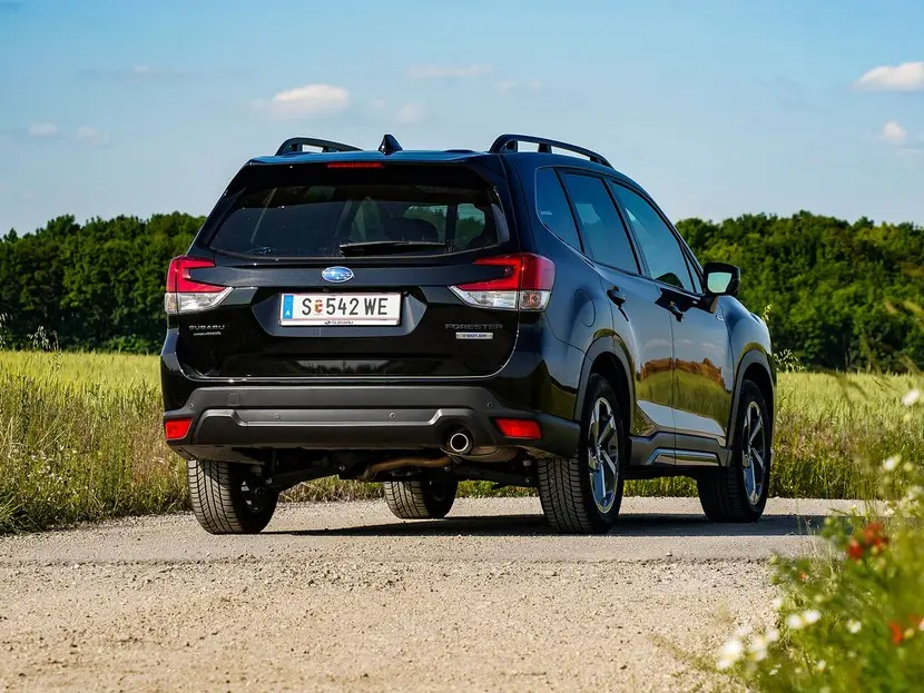 Subaru Forester Forester 2.0i e-Boxer Xclusive 1