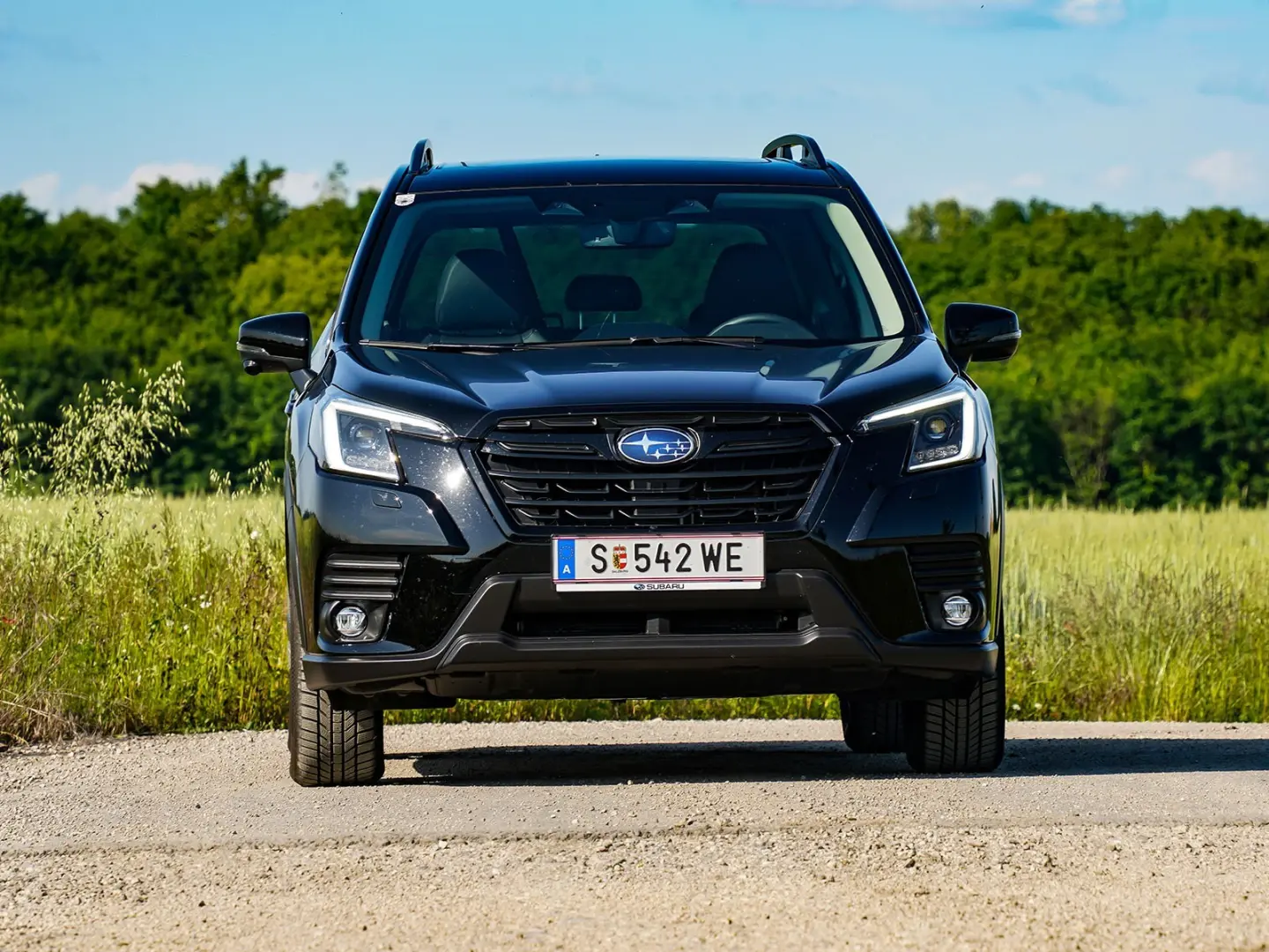 Subaru Forester Forester 2.0i e-Boxer Xclusive Black 4
